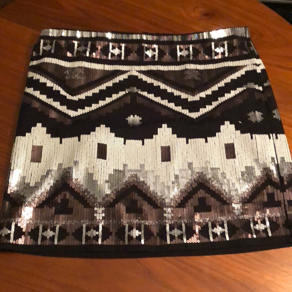 Sequins skirt